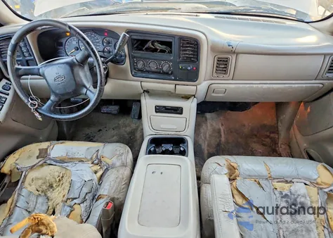 2001 Chevrolet Tahoe K1500 из США, поврежденный, VIN 1GNEK13T11J108853
